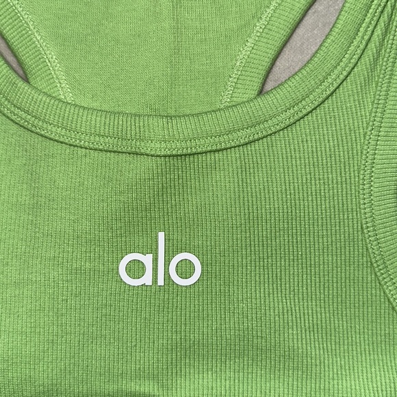 ALO Yoga Green Tank Top - Picture 3 of 3